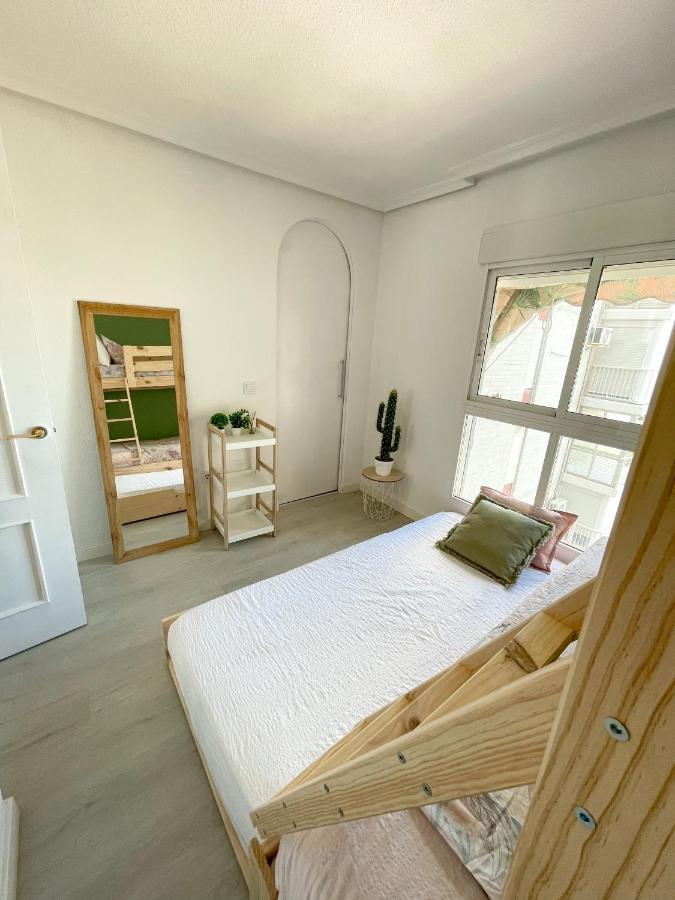 Apartamento En 1ª Linea Con Piscina Аликанте Экстерьер фото